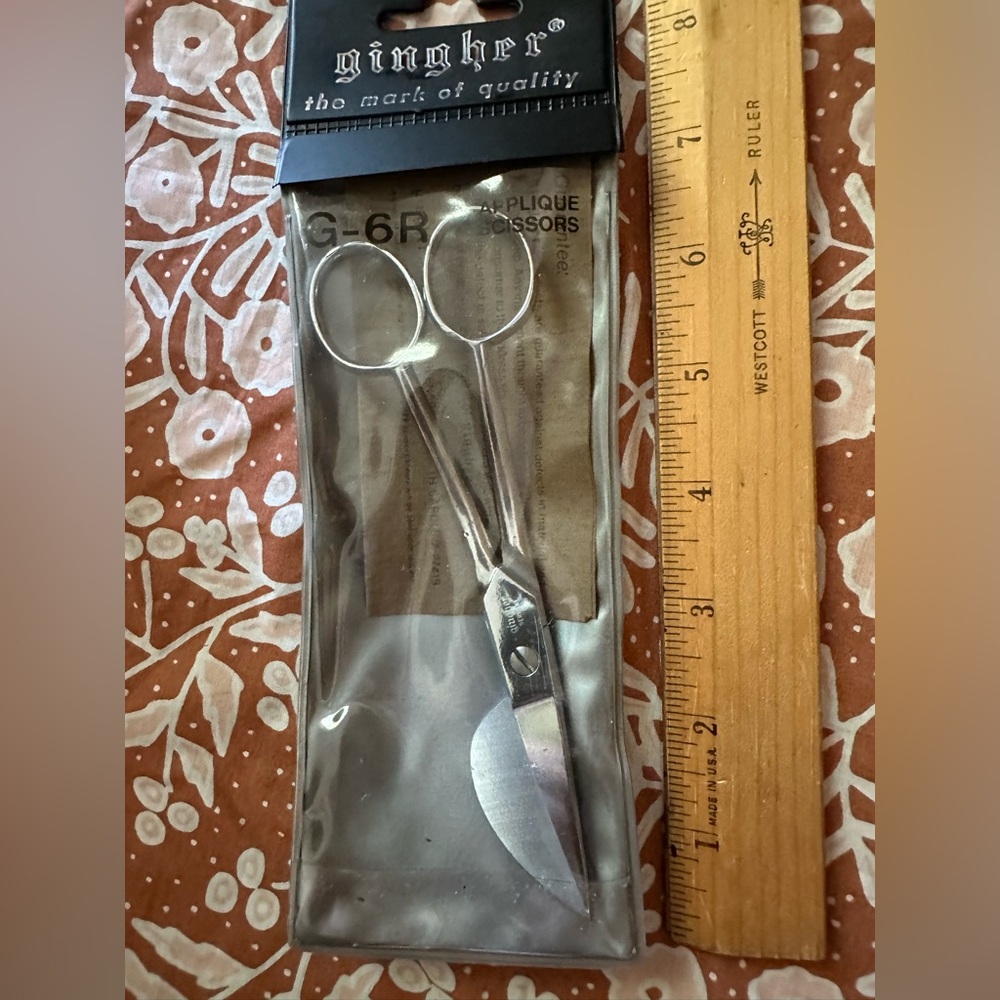 Applique Scissors G-6R 6” - Picture 8 of 10